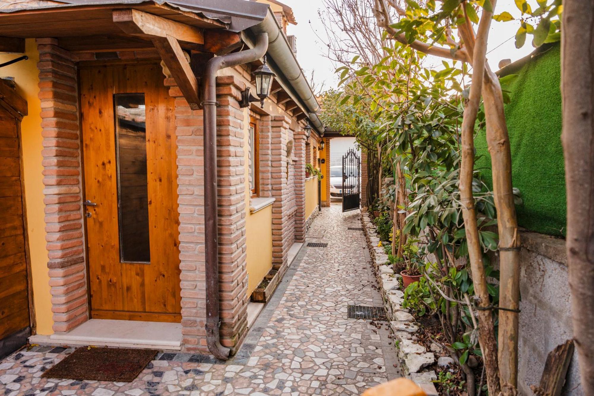 La Loggia Bed and Breakfast Comacchio Exteriör bild